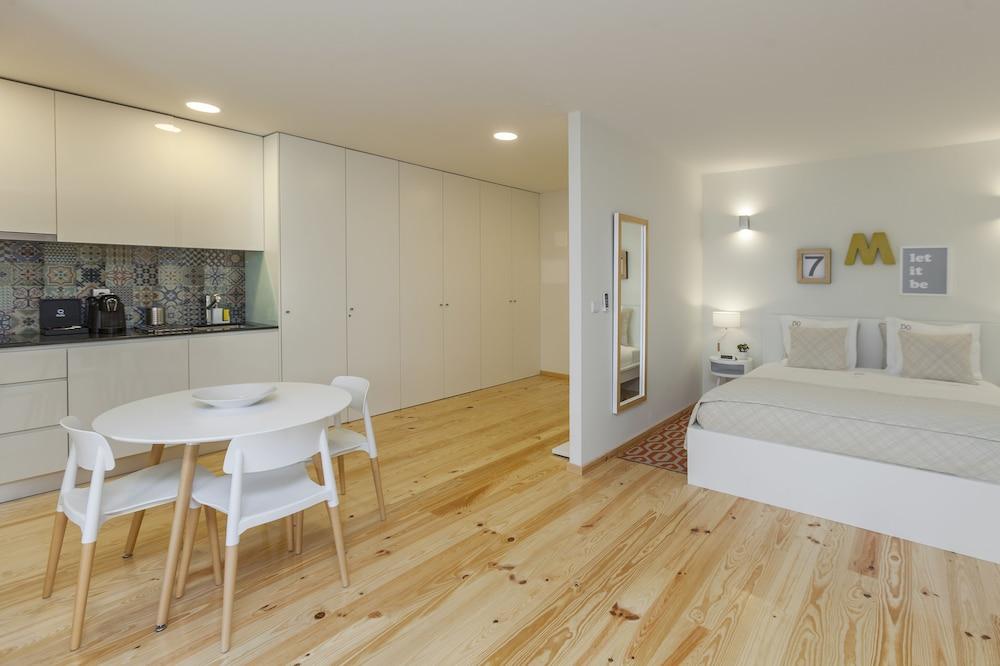 Oporto Local Studios