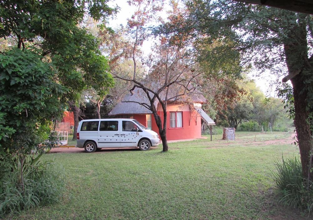 Amanzimloti Riverside Bush Camp