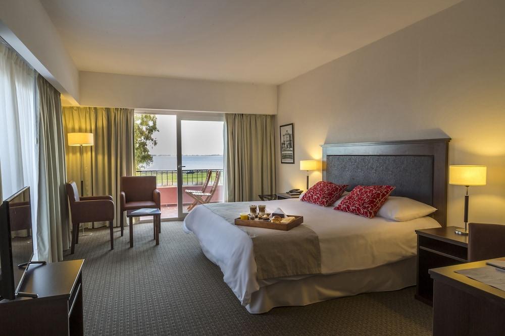 Howard Johnson by Wyndham Chascomus