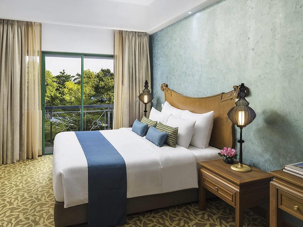 Mercure Yangon Kaba Aye