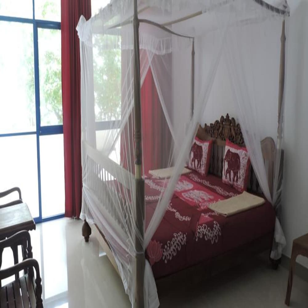 Vista Paradise Beach Resort