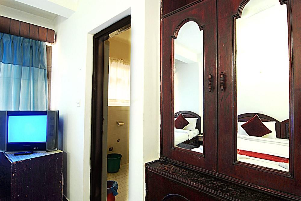 Hotel  Lily  Kathmandu