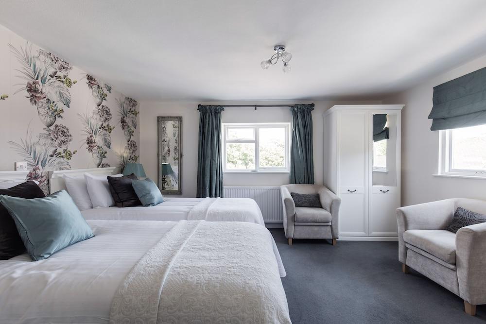 Mount Pleasant Hotel