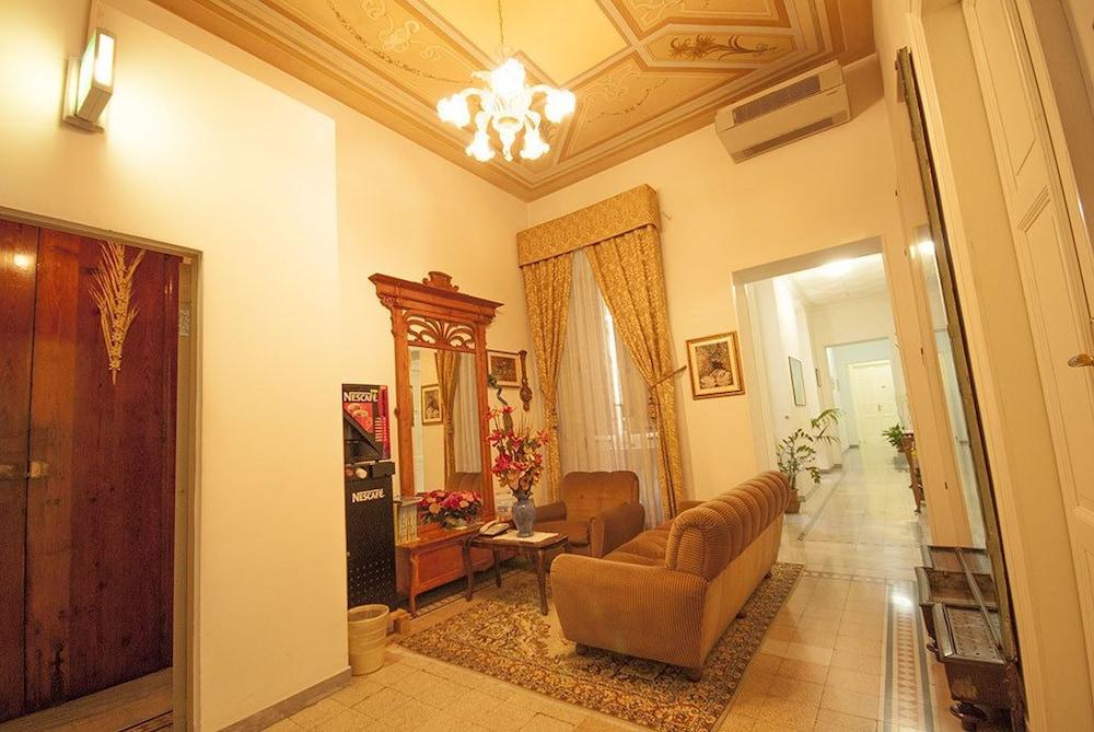 Hotel AeR BJ Vittoria