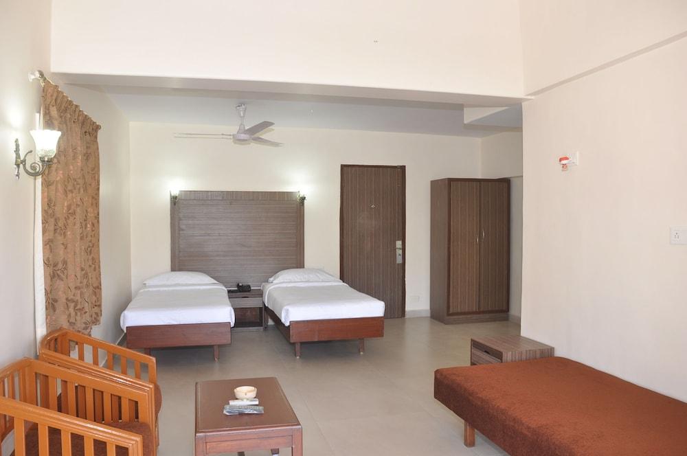 Valvan Village Resort