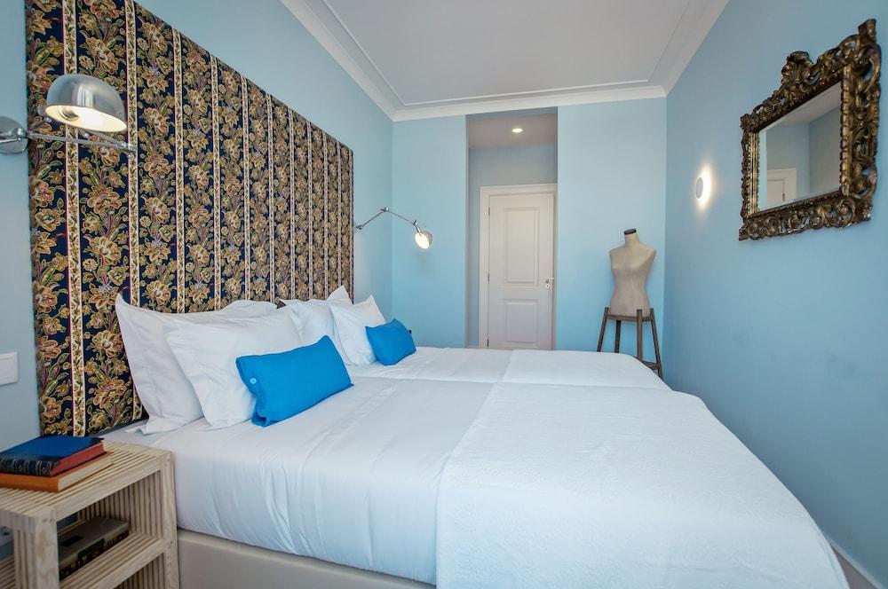 Almaria Ex Libris Chiado