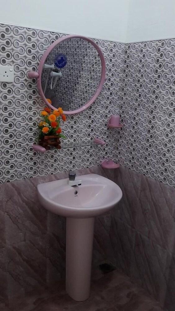 The Green Guest House