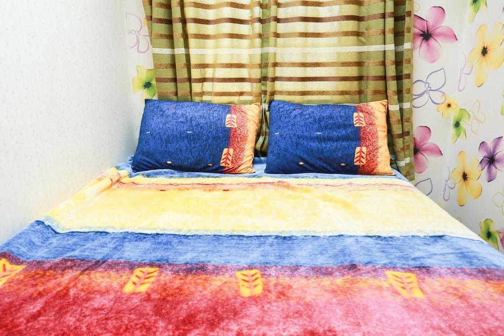 Fulnaeum House Pension