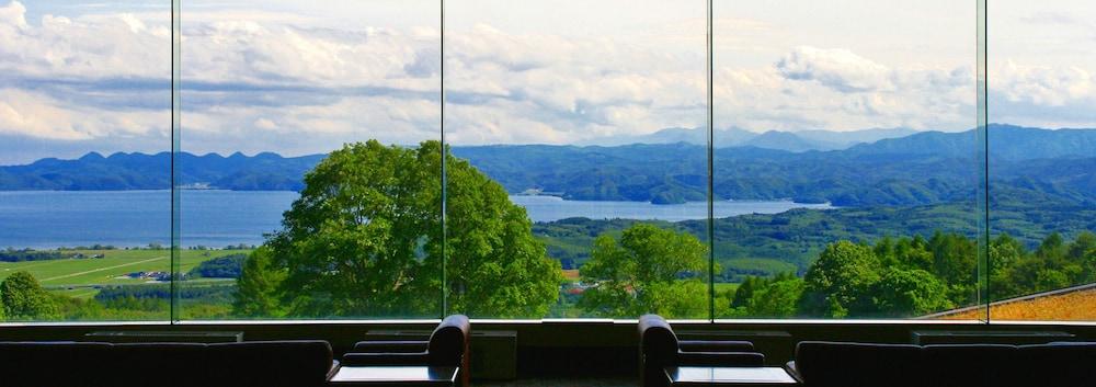 Inawashiro Resort Hotel & Ski