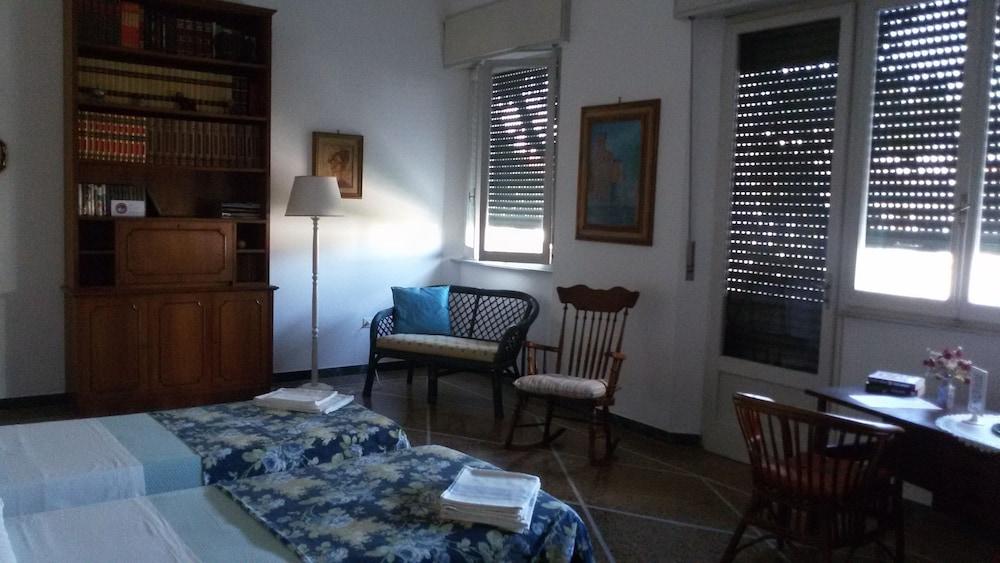 La Coccinella Guest House