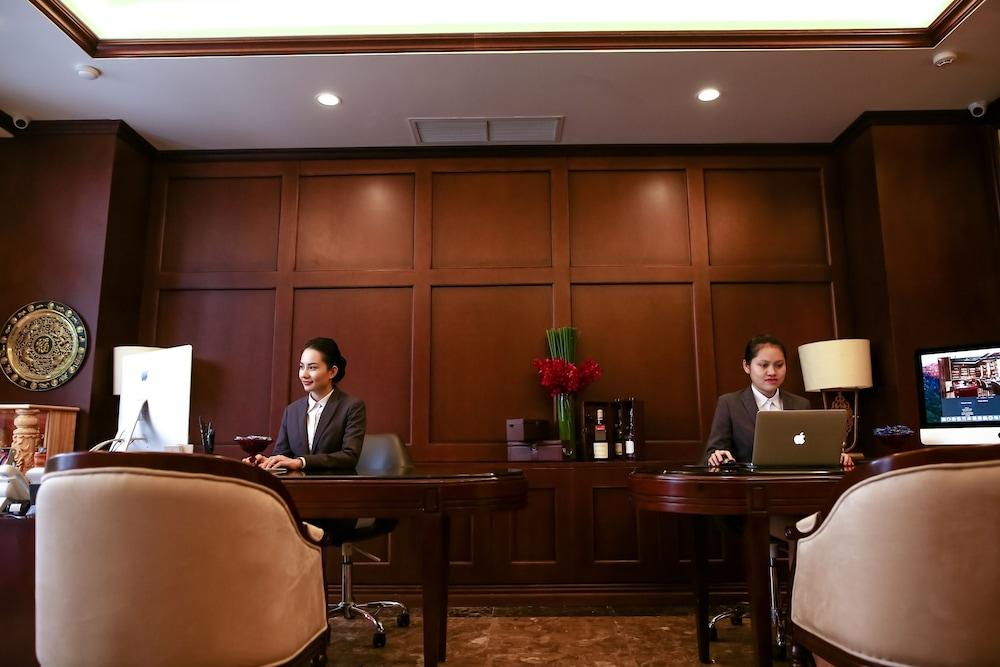 The Scarlett Boutique Hotel