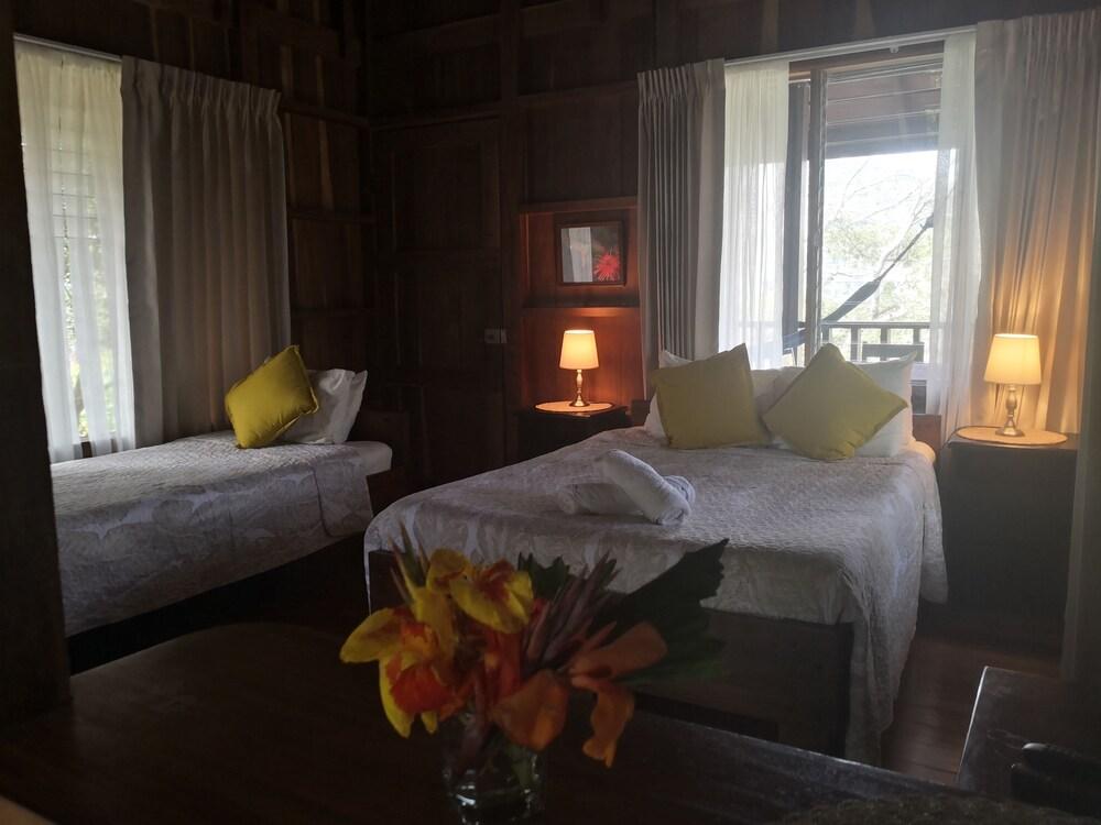 Hotel Villas de la Colina