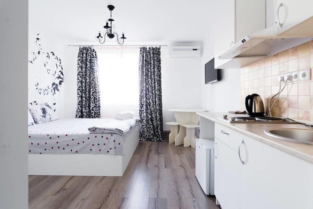 Odessa Apartments Sea-side