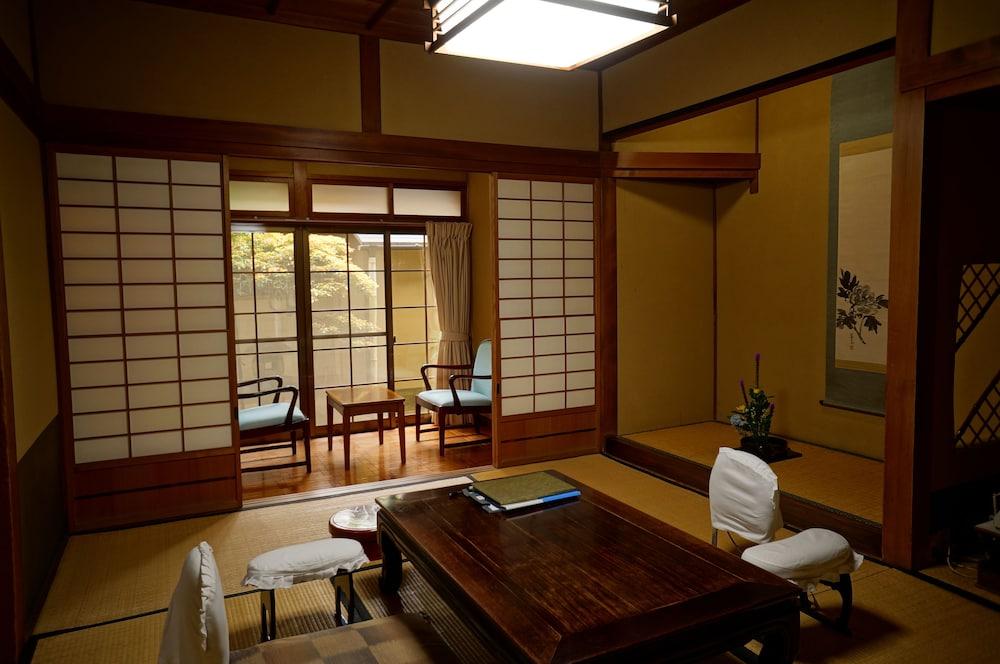 Meisho Sansuien - Yuda Onsen -