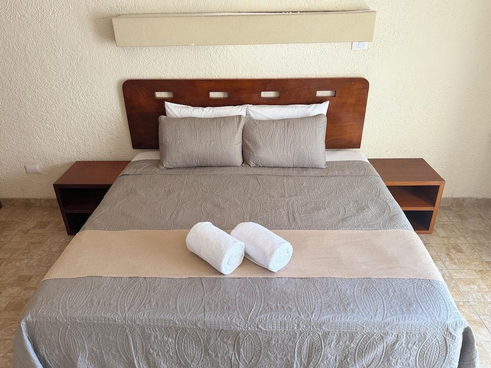 Luciana Hotel & Beach Club