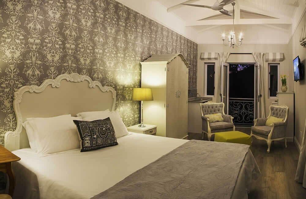 Bright on 5th Guest House