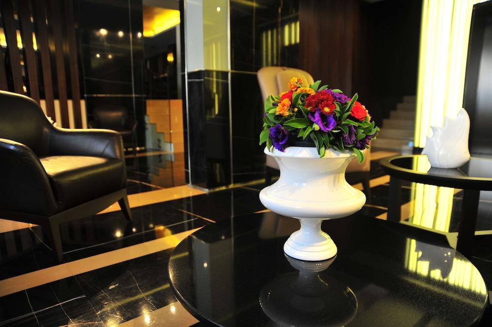 Lancaster Hotel Raouche