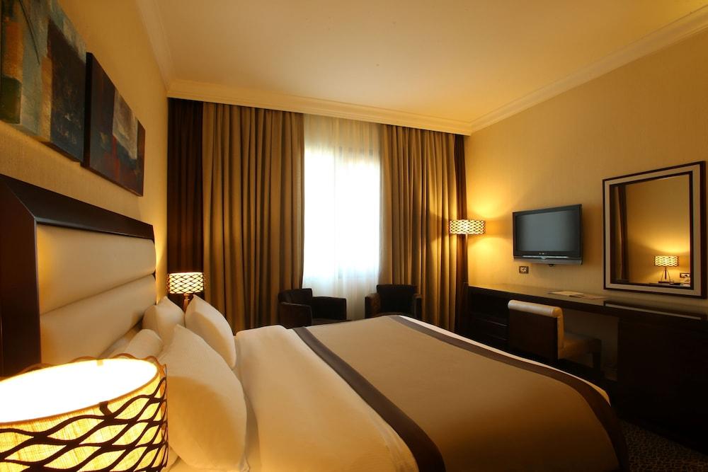 Lancaster Hotel Raouche