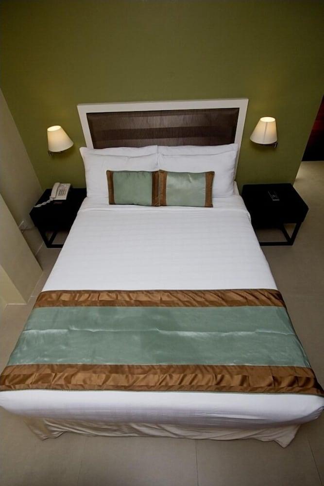 Mango Suites - Tuguegarao