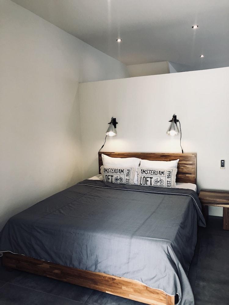 Pietermaai Tropical Vibes