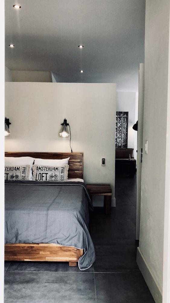 Pietermaai Tropical Vibes