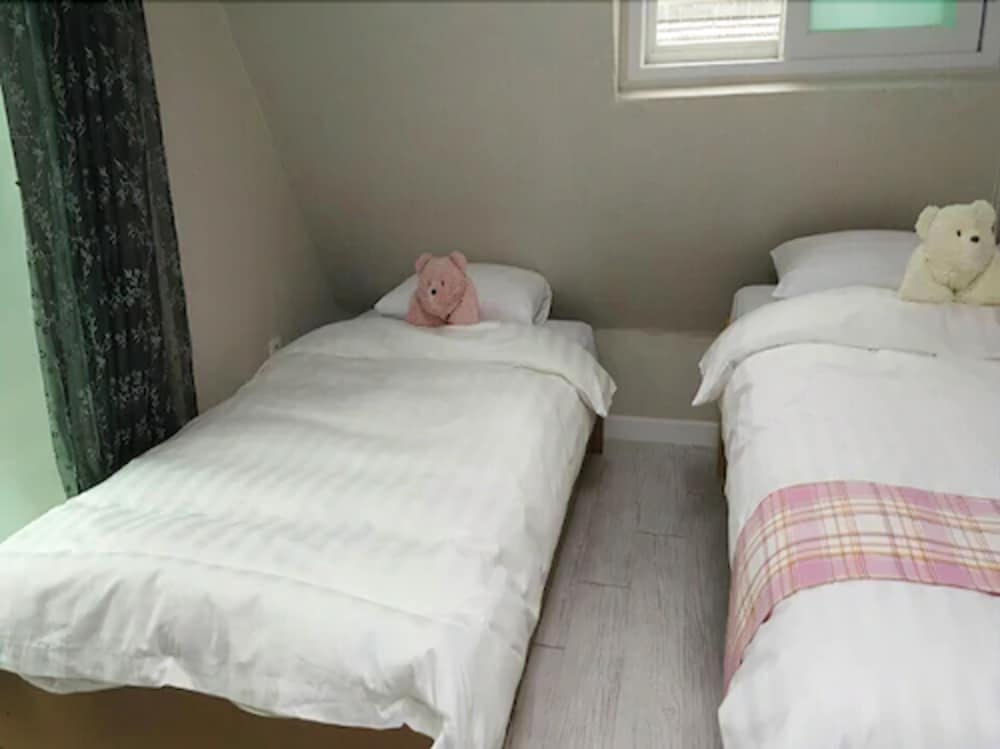 KStar Stay Residence Hoehyun - Hostel
