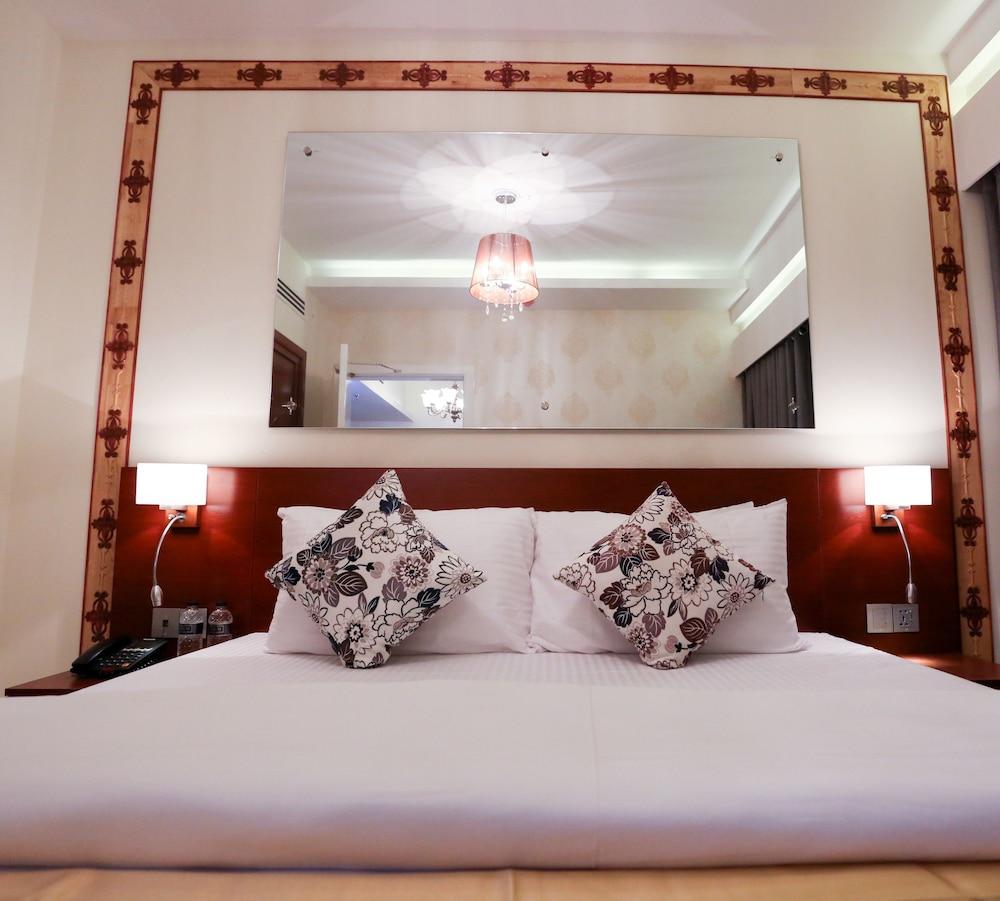 Coventina Lake Suites