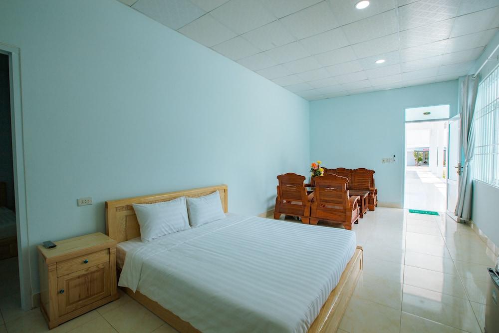 Quyet Thang Doc Let Hotel & Beach