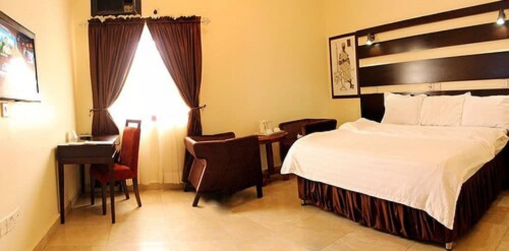 Rockview Hotel Festac