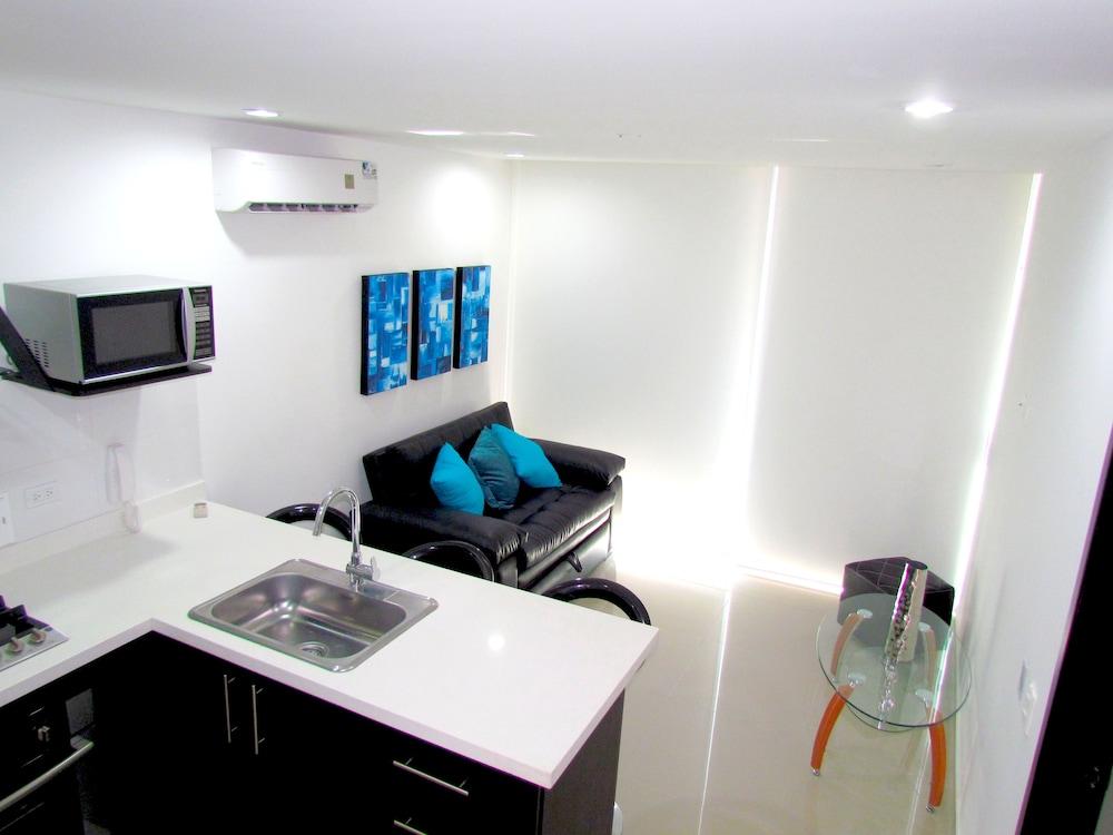Apartamentos SOHO Style - Con Balcón SMR228A