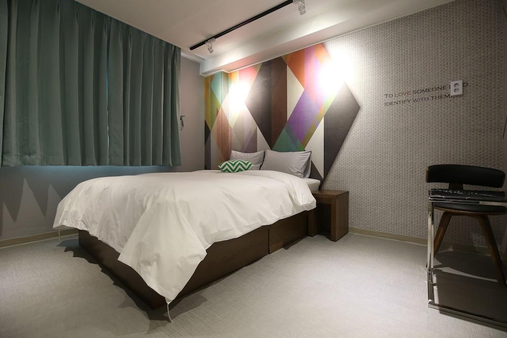 Blanc Hotel Cheongju