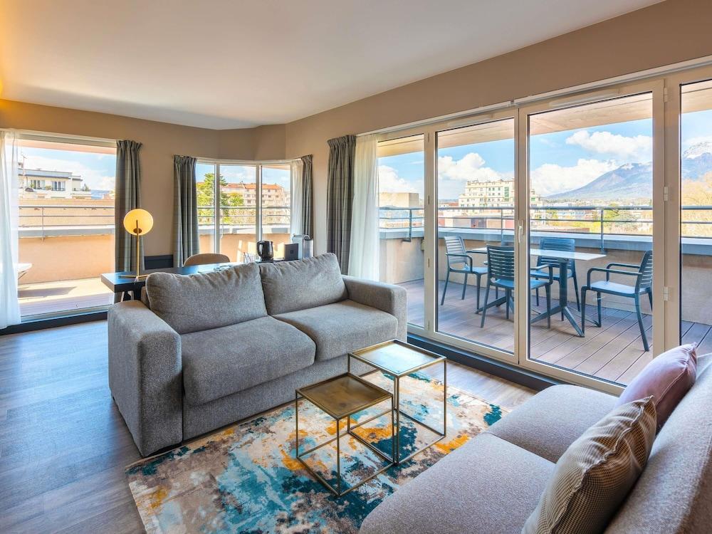 Splendid Hotel Lac d'Annecy - Handwritten Collection