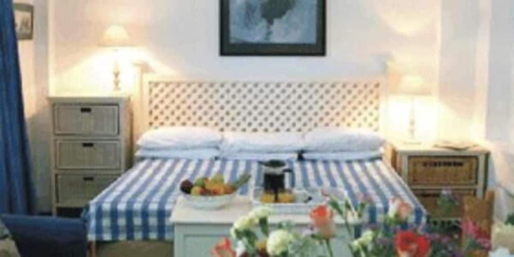 Chamberlain Guest House