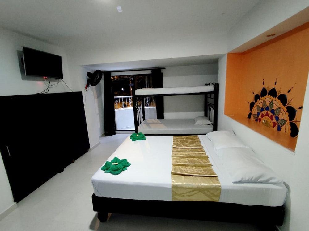 Hotel Lord Star Cali