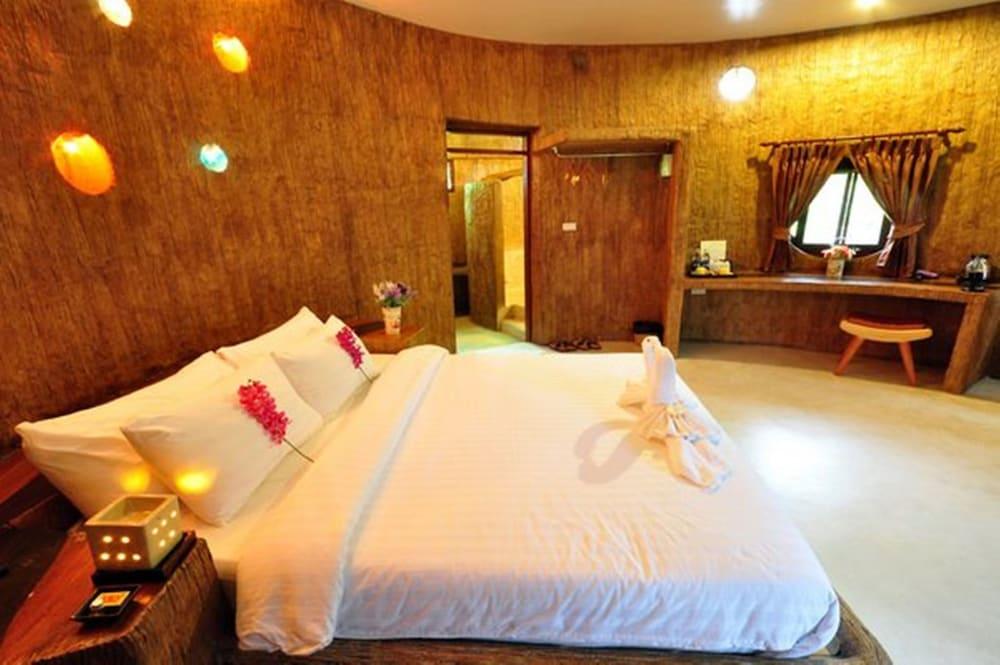 Theerama Cottage Resort