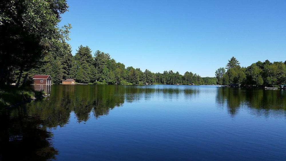 Knoepfli Inn Farmhouse