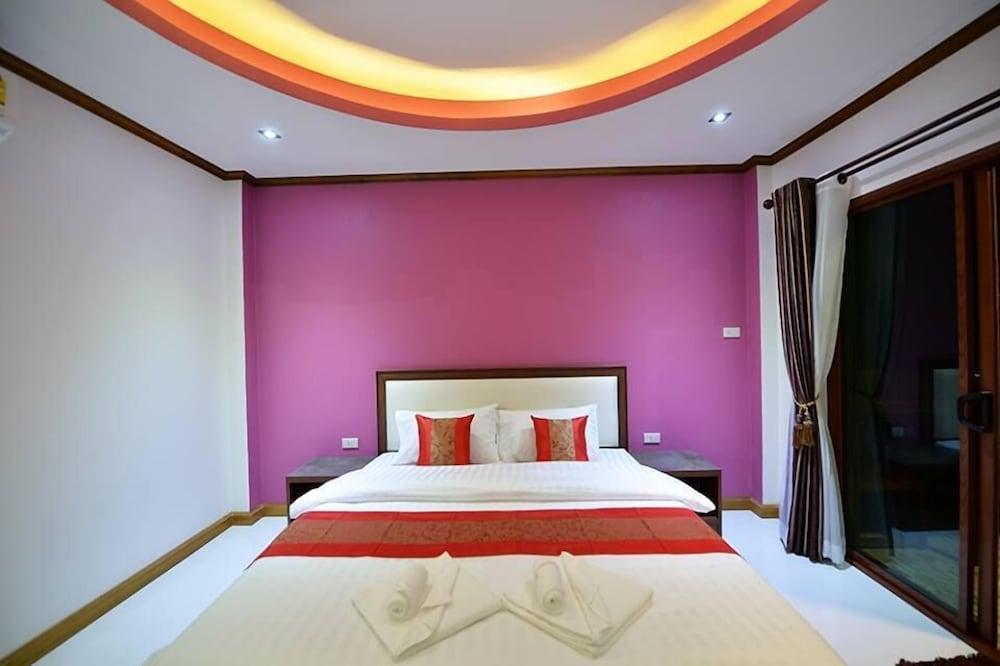 Dusit Phuphaya Resort