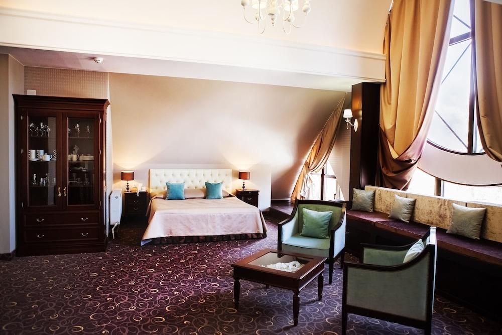 City & Business Hotel