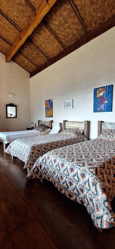 Pousada Caminho dos Ipês