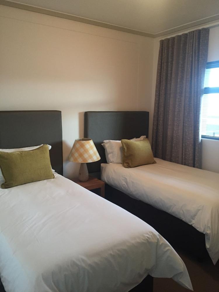 The Quadrant Apartments