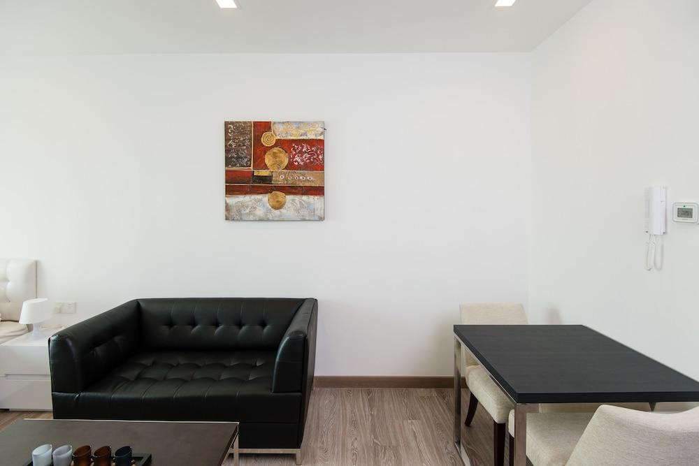 RH Suites at One Bukit Ceylon