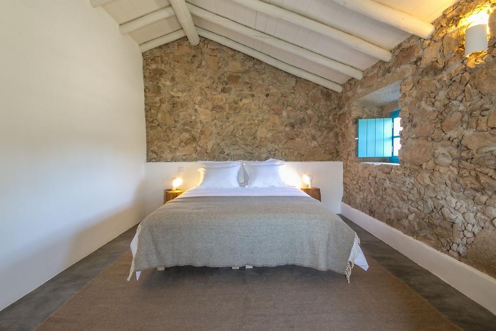 Casas Caiadas Boutique Home