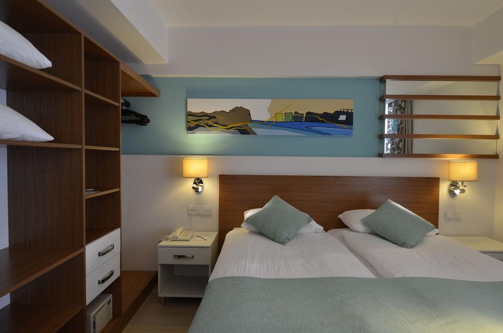 Calimera Side Resort