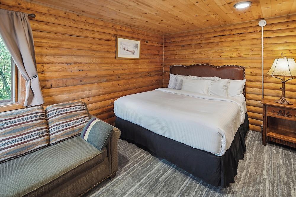 Denali Crow's Nest Cabins