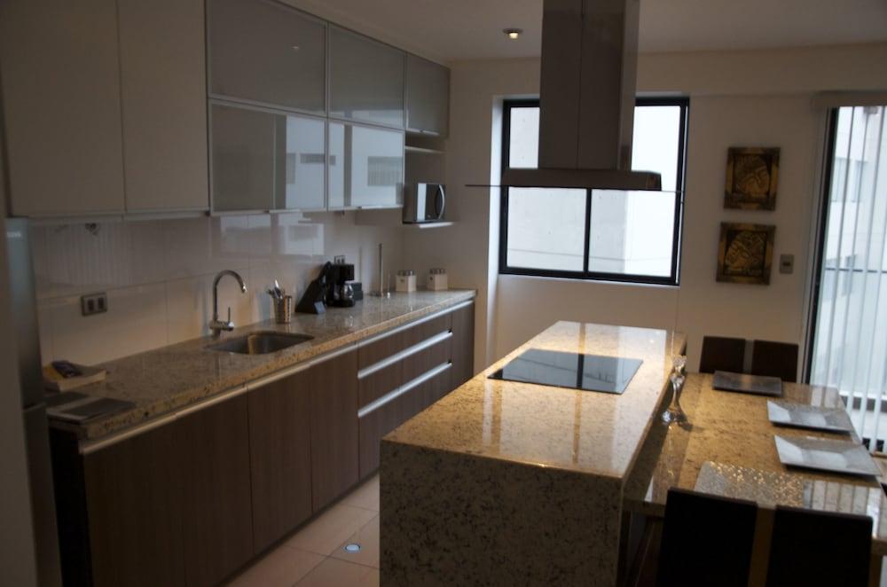 Bajada Balta Apartment in Miraflores