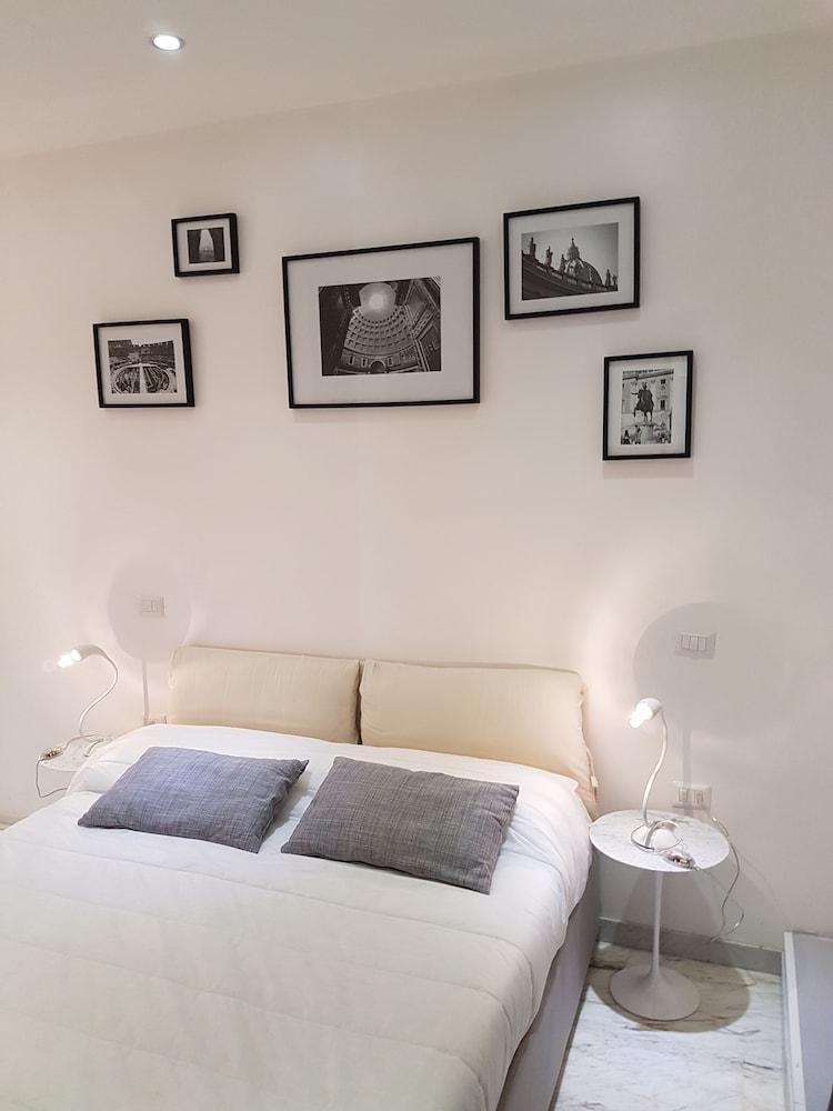 Chain Vatican Suites