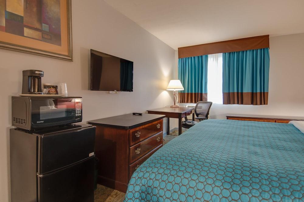 Americas Best Value Inn Hayward