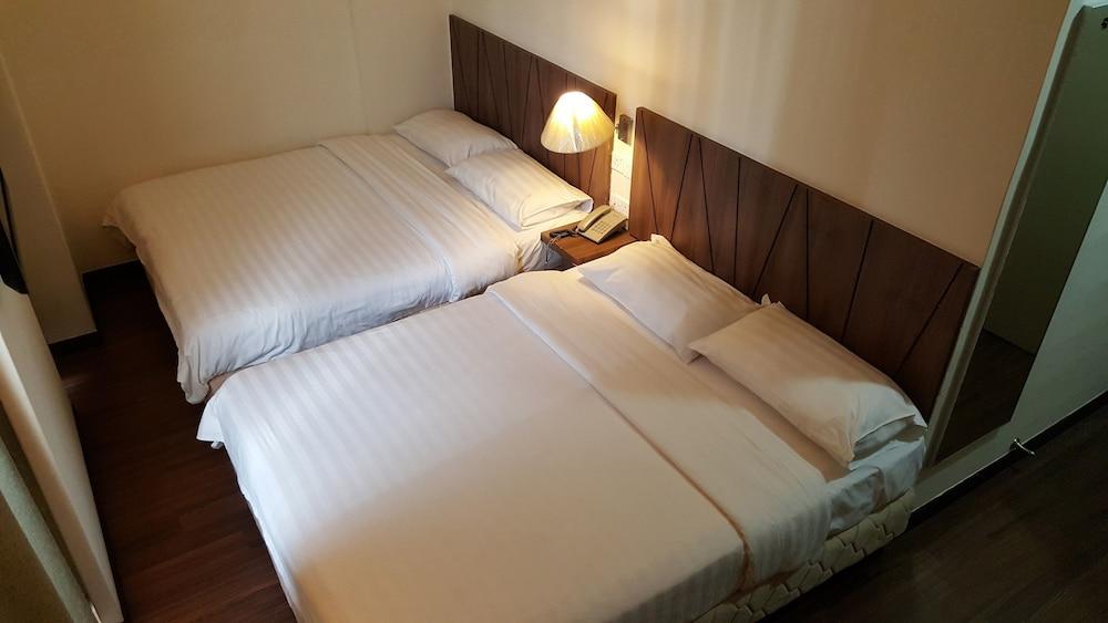 9 Square Hotel - Kota Damansara