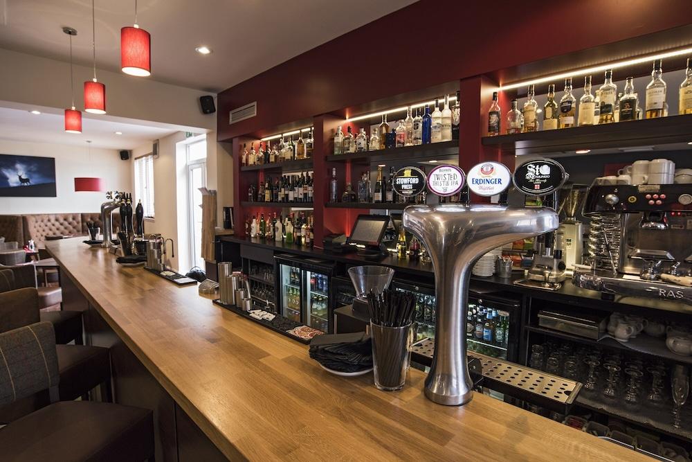 The Douglas Arms Hotel