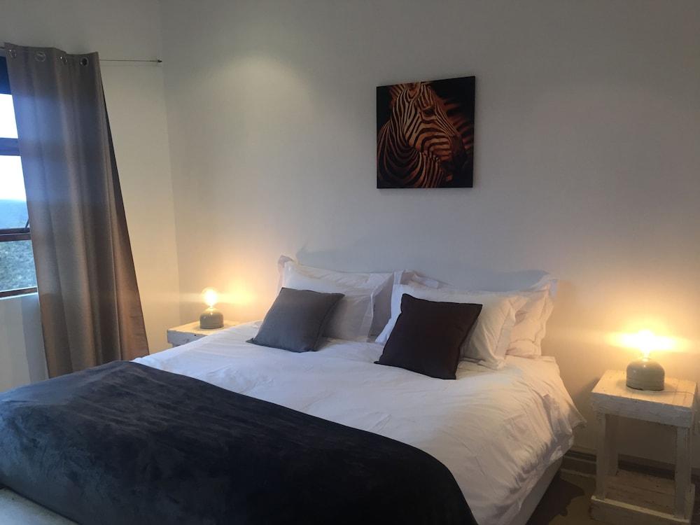 African Crags Eco Lodge